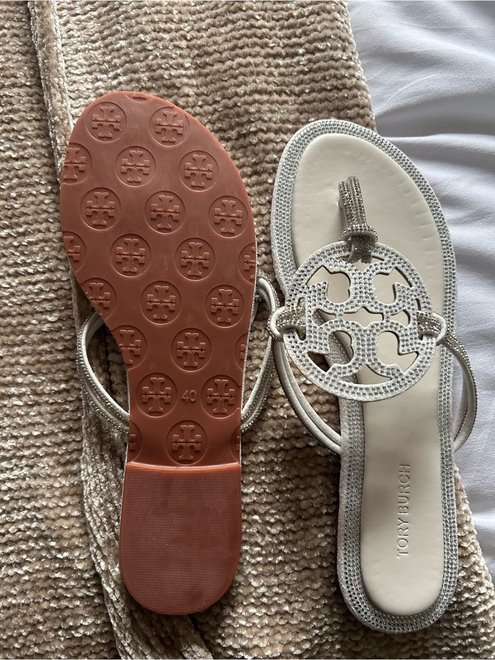 Tory Burch Silver Embellished Logo Thong Sandals - Picture 2 of 2